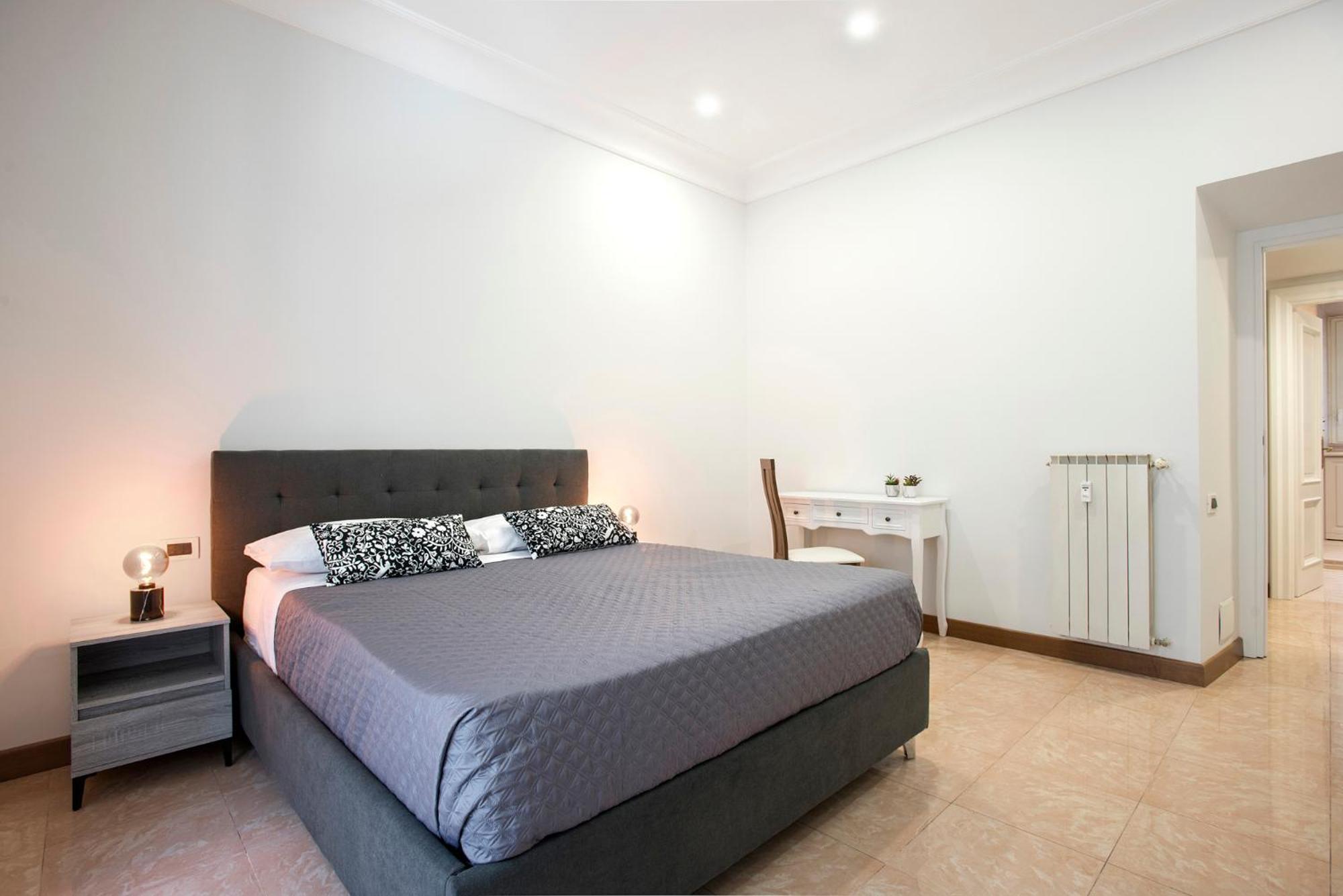 Apartment Appia Luxe - A Poche Fermate Del Centro