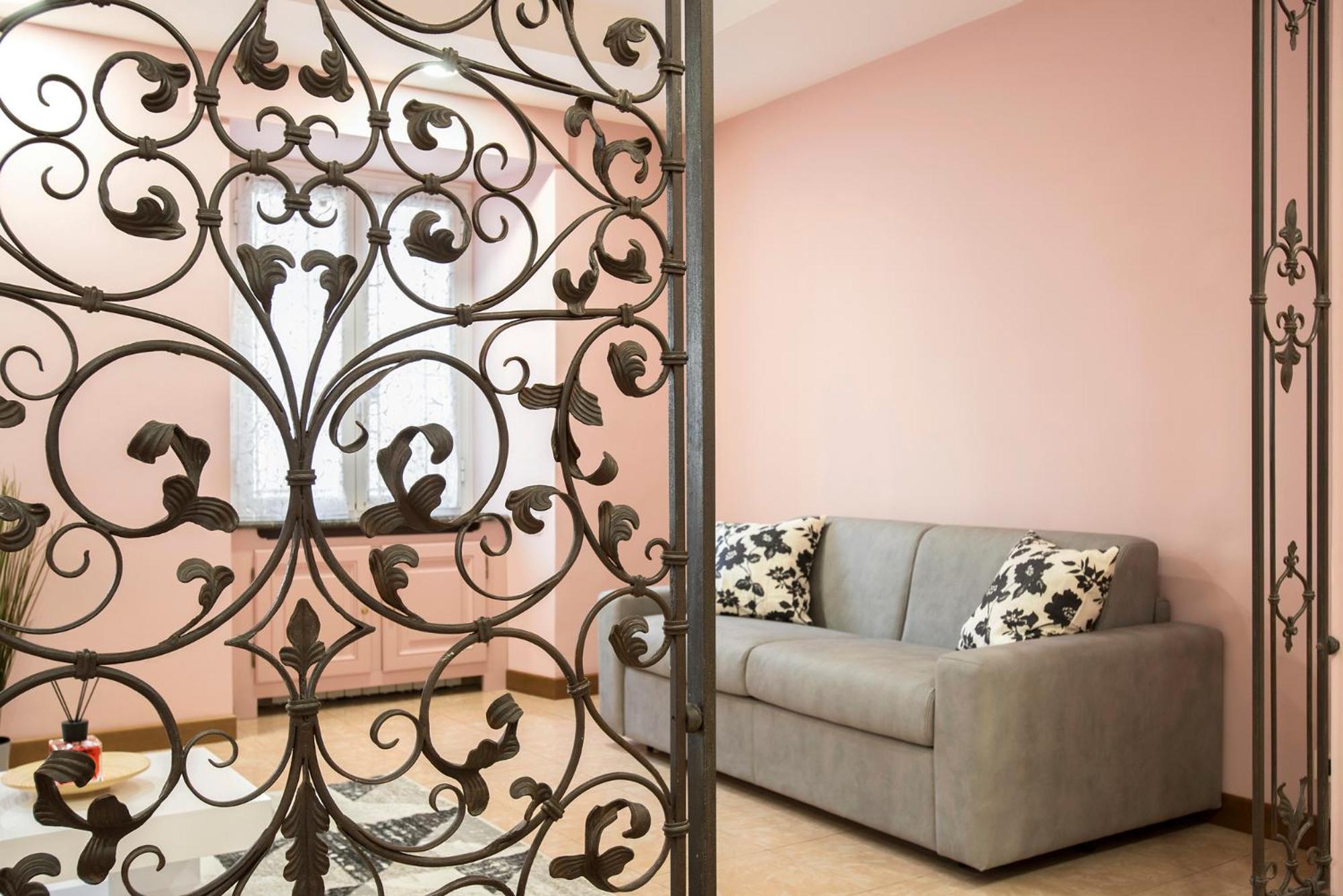 Appia Luxe - A Poche Fermate Del Centro Appartement Rome